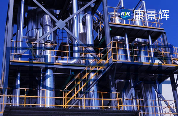 材質(zhì)是影響多效蒸發(fā)器價(jià)格的因素之一，在眾多蒸發(fā)器的材質(zhì)中，鈦材是性?xún)r(jià)比較高的材料了